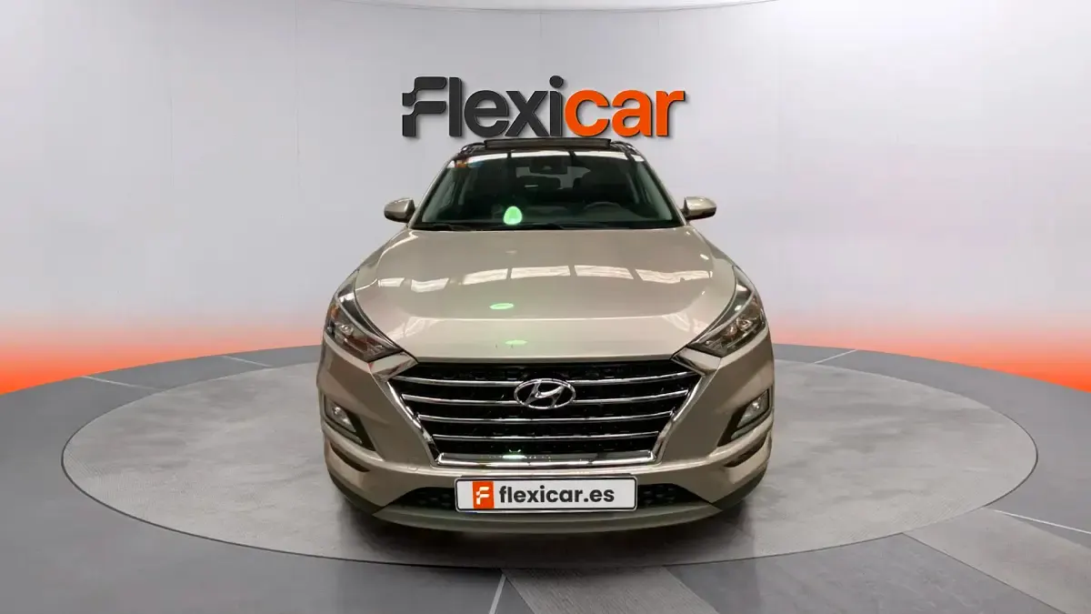 Usado Hyundai Tucson 116 CV (85 kW) 2019 Gris SUV