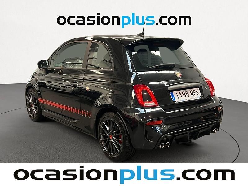 Usado Abarth 695 180 CV (132 kW) 2024 Negro Utilitario