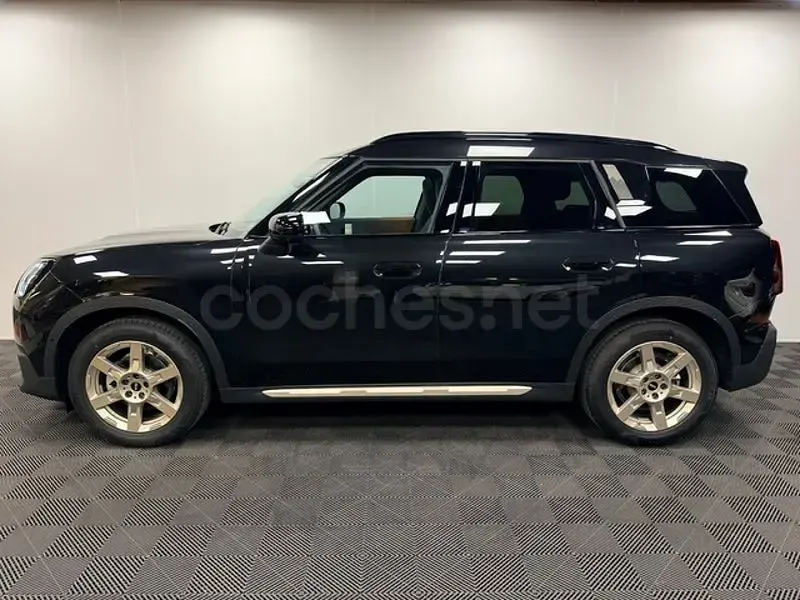 Usado Mini Countryman 163 CV (119 kW) 2025 Negro SUV
