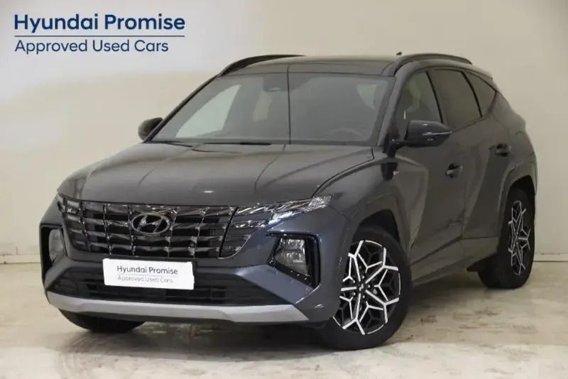 Usado Hyundai Tucson N Line 136 CV (100 kW) 2022 Gris/plata SUV