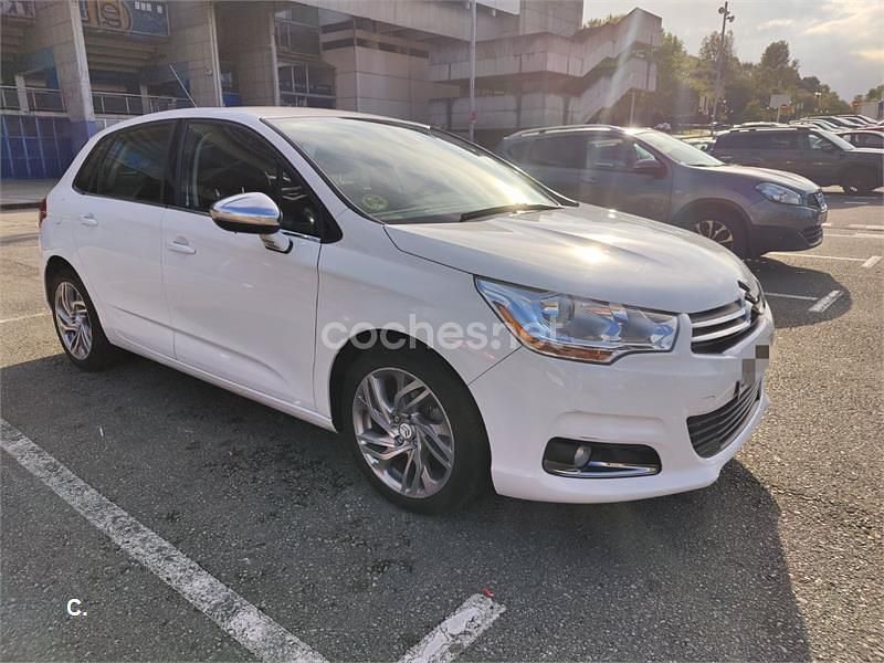 Usado Citroën C4 92 CV (67 kW) 2013 Blanco Berlina
