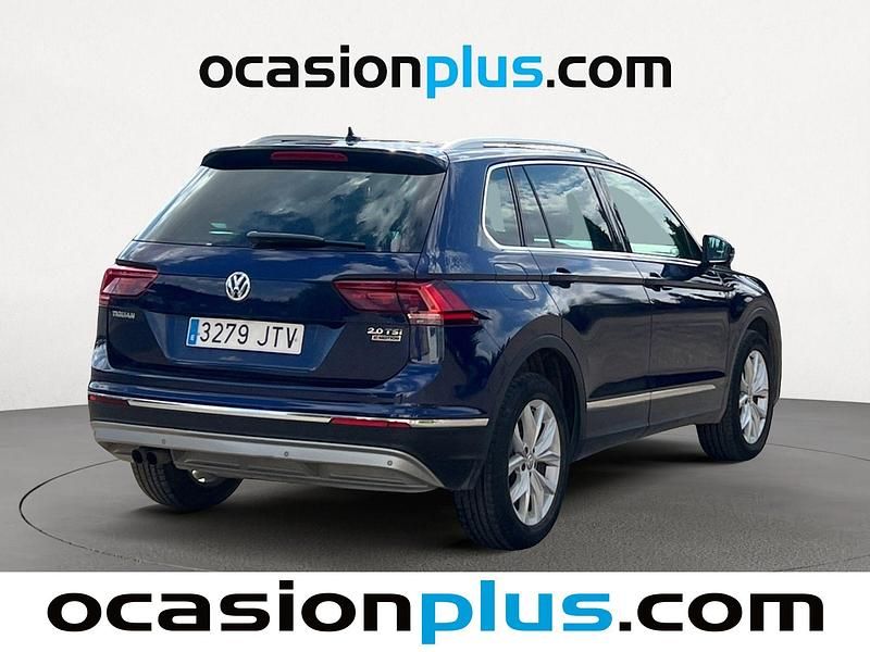 Käytetty VW Tiguan 180 HP (132 kW) 2016 Sininen Katumaasturi