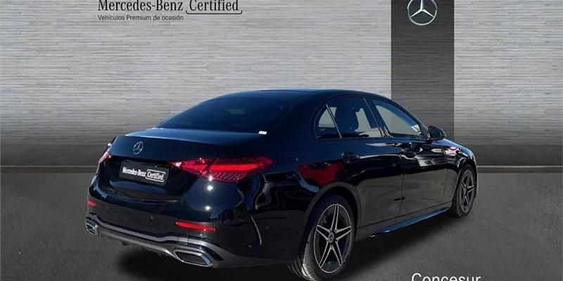 Usado Mercedes C220 200 CV (147 kW) 2023 Negro Berlina