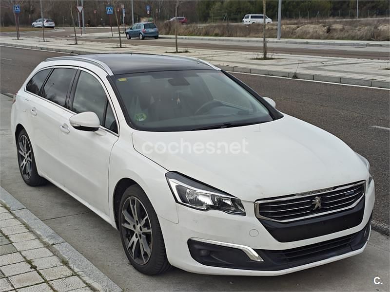 Usado Peugeot 508 SW Allure 180 CV (132 kW) 2014 Blanco Familiar