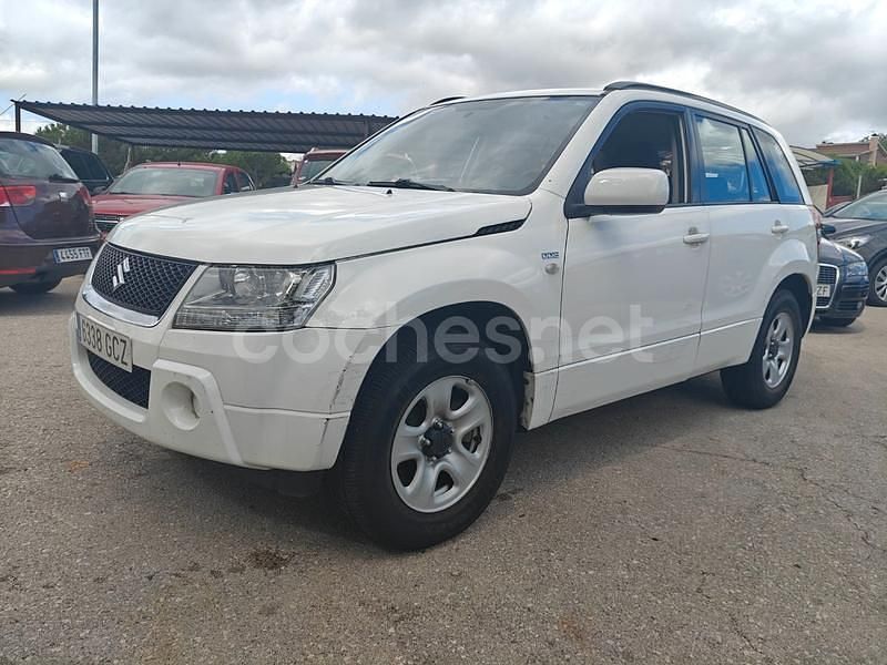 Blanco Usado 2008 Suzuki Grand Vitara SUV | 10.500 € (Precio justo) - Imagen 1/4