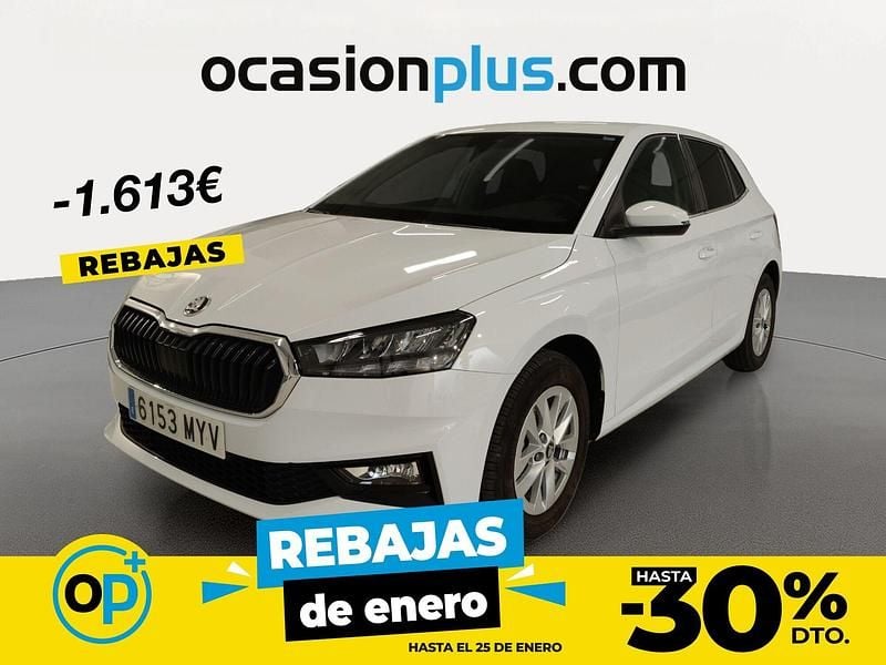 Blanco Usado 2025 Skoda Fabia Selection Berlina | 17.750 € (Precio justo) - Imagen 1/4