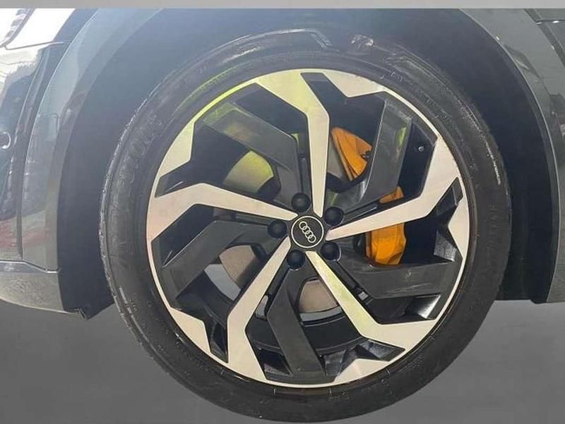 Usado Audi e-tron Sportback Sport 300 kW (408 CV) 2022 Negro SUV