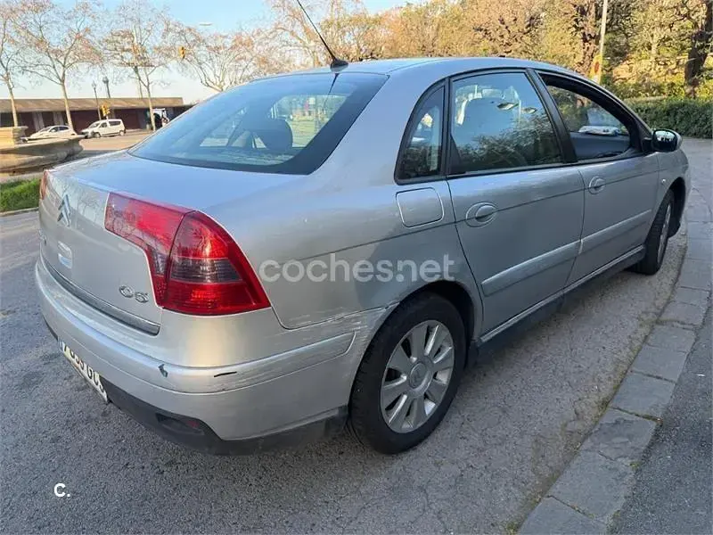 Usado Citroën C5 Attraction 110 CV (80 kW) 2008 Gris / plata Berlina