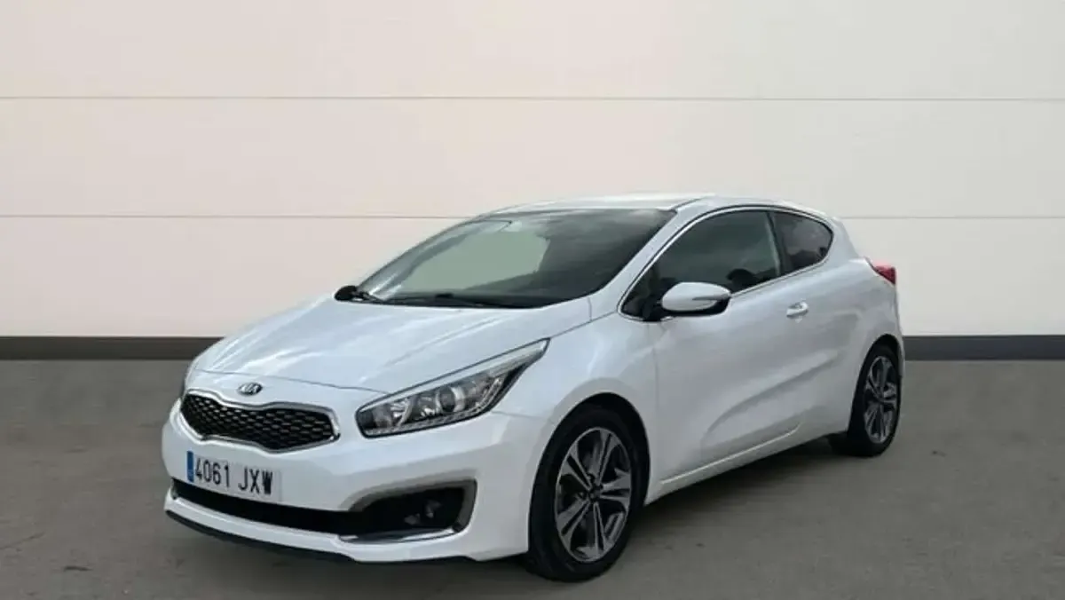 Usado Kia ProCeed 121 CV (88 kW) 2017 Blanco Utilitario