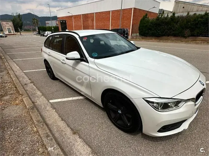 Usado BMW 320 Sport Line 184 CV (135 kW) 2016 Blanco Familiar
