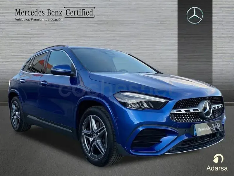 Usado Mercedes GLA200 150 CV (110 kW) 2025 Azul espectral SUV