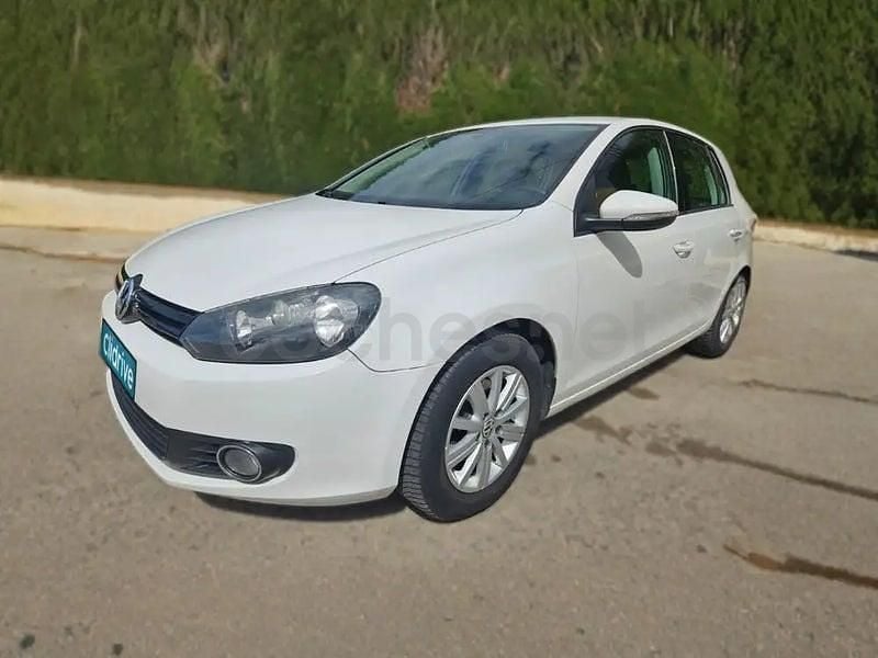 Usado VW Golf VI 105 CV (77 kW) 2011 Blanco Utilitario