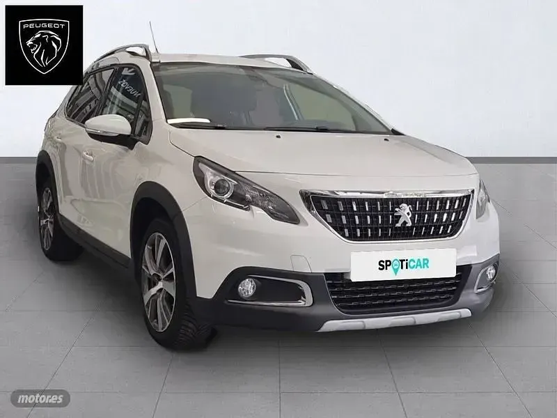 Usado Peugeot 2008 Allure 110 CV (80 kW) 2018 Blanco SUV