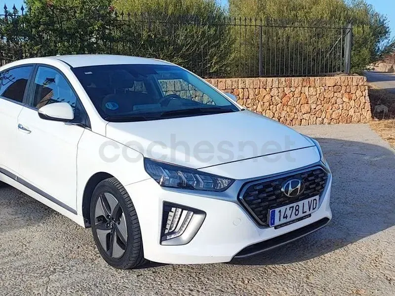 Usado Hyundai Ioniq 141 CV (103 kW) 2021 Blanco Utilitario
