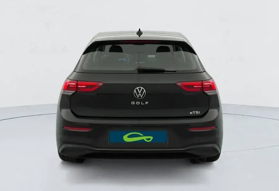 Usado VW Golf VIII Life 110 CV (80 kW) 2023