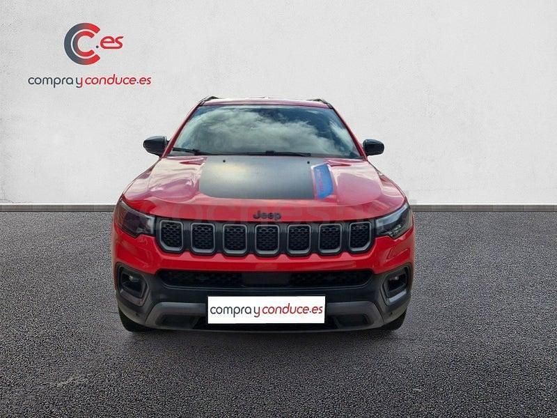 Usado Jeep Compass Trailhawk 240 CV (176 kW) 2023 Rojo SUV