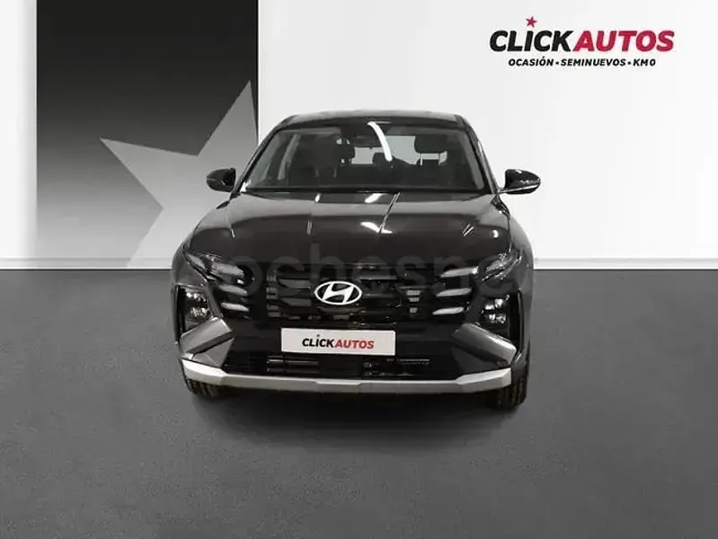 Usado Hyundai Tucson 215 CV (158 kW) 2025 Gris / plata SUV