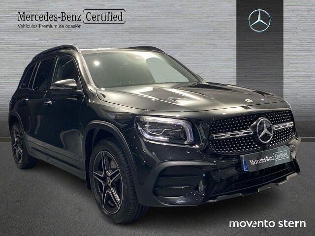 Usado Mercedes GLB200 163 CV (119 kW) 2022 Negro cosmos SUV