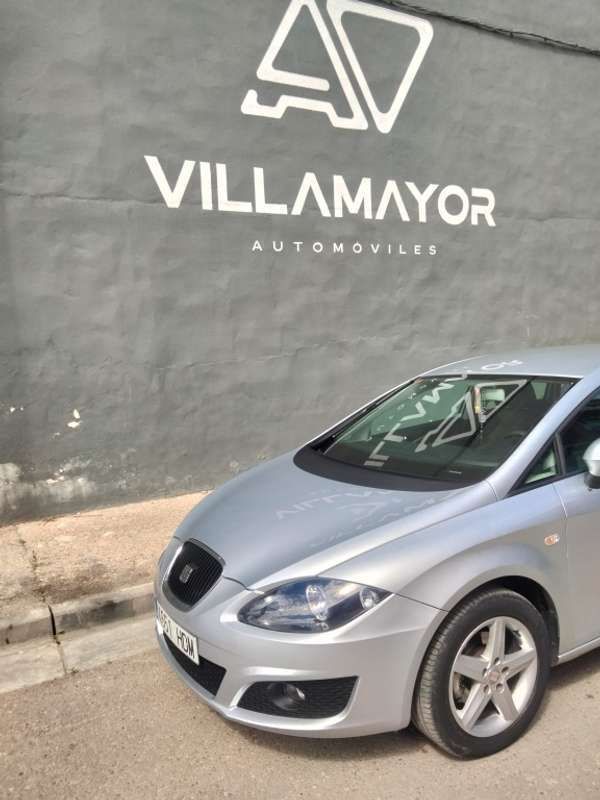 Plateado Usado 2011 Seat Leon Style Utilitario | 5500 € (Buen precio) - Imagen 1/4