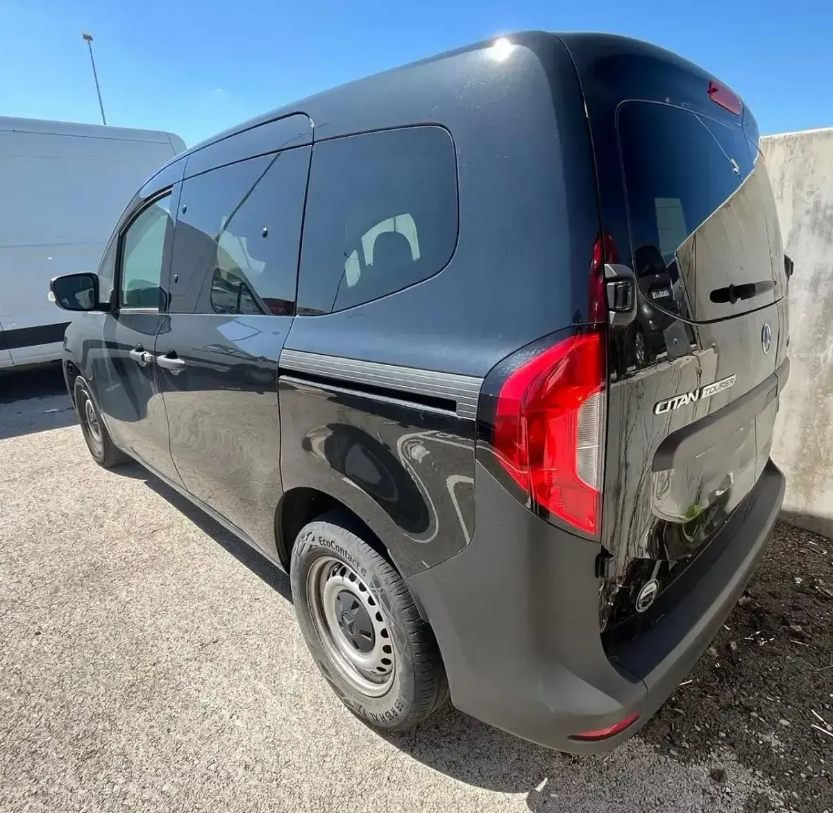Usado Mercedes Citan 110 95 CV (69 kW) 2023 Negro Familiar