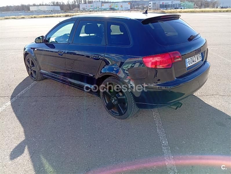 Usado Audi A3 Ambiente 170 CV (125 kW) 2006 Negro Berlina