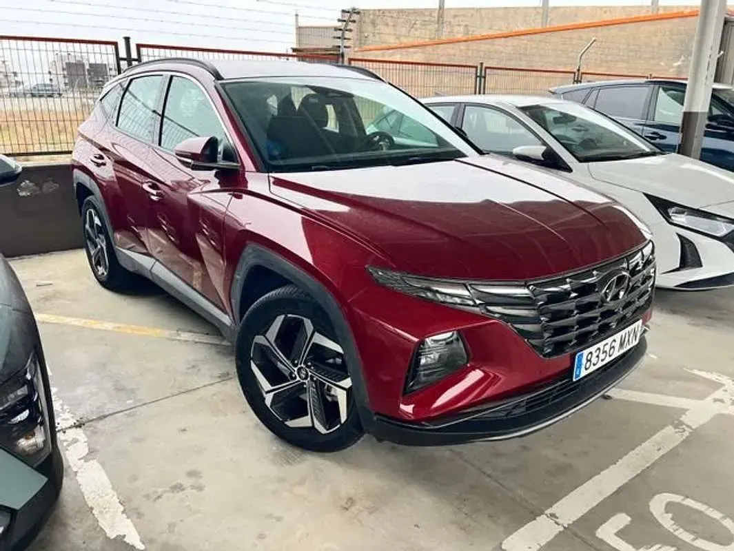 Usado Hyundai Tucson 268 CV (197 kW) 2024 Rojo SUV