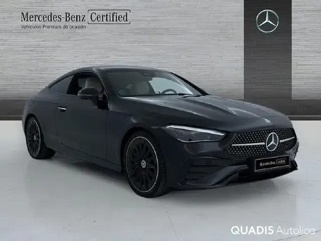 Usado Mercedes CLE200 204 CV (150 kW) 2025 Negro obsidiana
