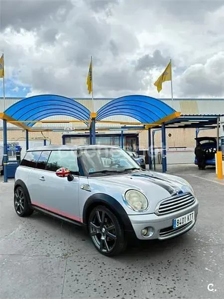 Usado Mini Cooper Clubman 136 CV (100 kW) 2015 Gris / plata Familiar