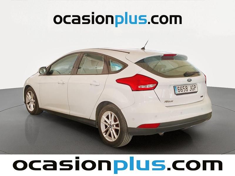 Usado Ford Focus Trend+ 125 CV (91 kW) 2015 Blanco Utilitario