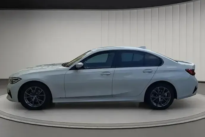 Usado BMW 318 Executive 150 HP (110 kW) 2020 Sedan