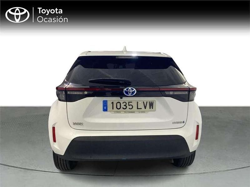 Usado Toyota Yaris Cross Style 116 CV (85 kW) 2022 Blanco SUV