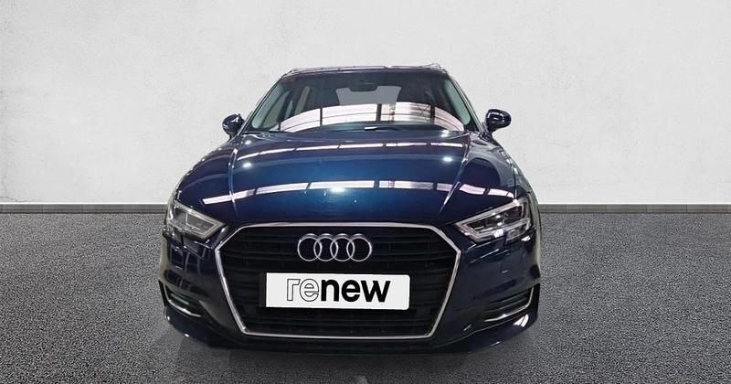 Begagnad Audi A3 Design 110 HK (80 kW) 2017