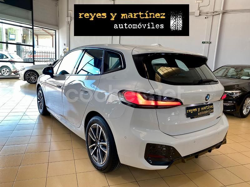 Usado BMW 218 Comfort Edition 150 CV (110 kW) 2023 Blanco Familiar