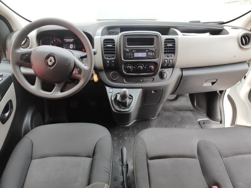 Blanco Usado 2018 Renault Trafic Van | 18.500 € (Precio justo) - Imagen 1/4
