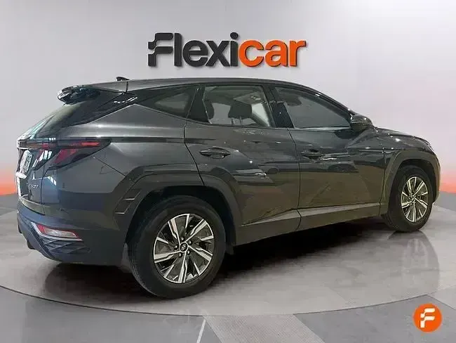 Usado Hyundai Tucson 150 CV (110 kW) 2024 Gris SUV
