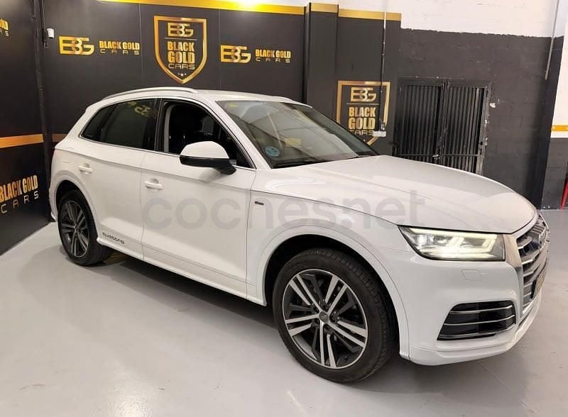 Begagnad Audi Q5 S-Line 190 HK (139 kW) 2020 Vit SUV
