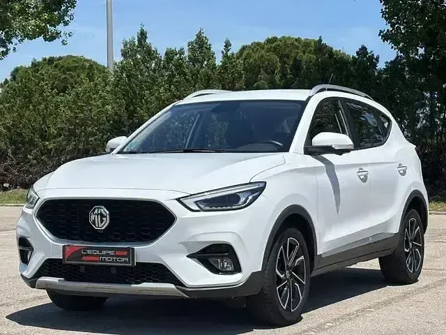 Usado MG ZS Luxury 106 CV (77 kW) 2022 Blanco SUV