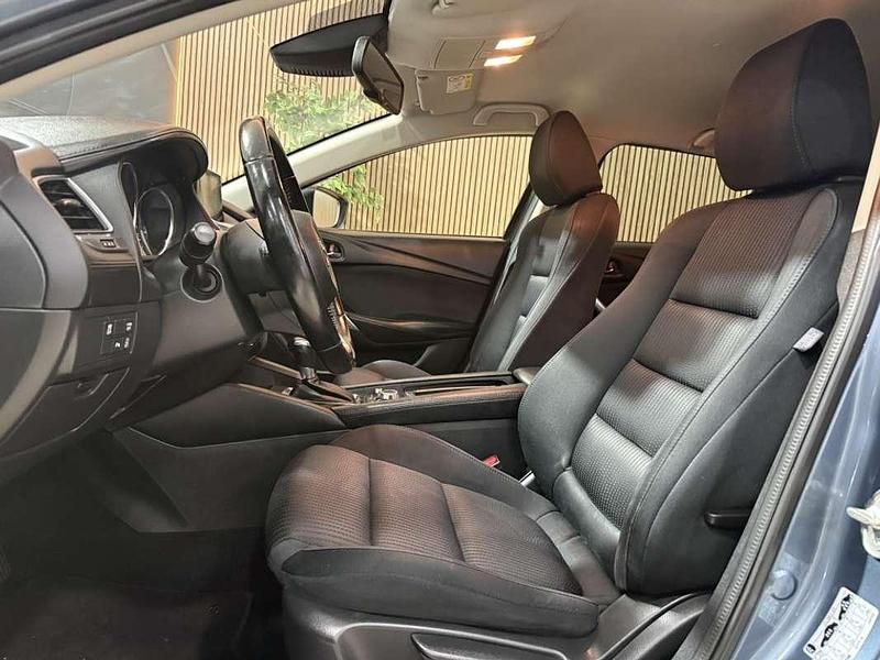 Usado Mazda 6 150 CV (110 kW) 2018 Azul Familiar