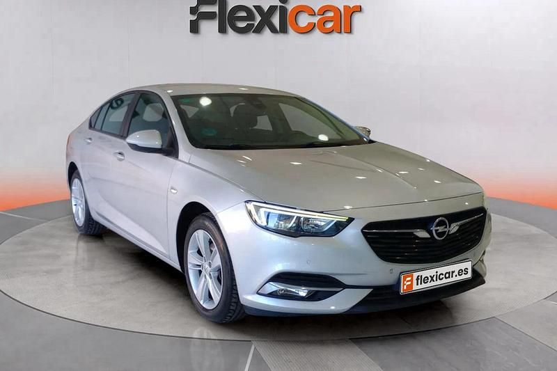 Gris Usado 2017 Opel Insignia Selective Berlina | 10.990 € (Buen precio) - Imagen 1/4