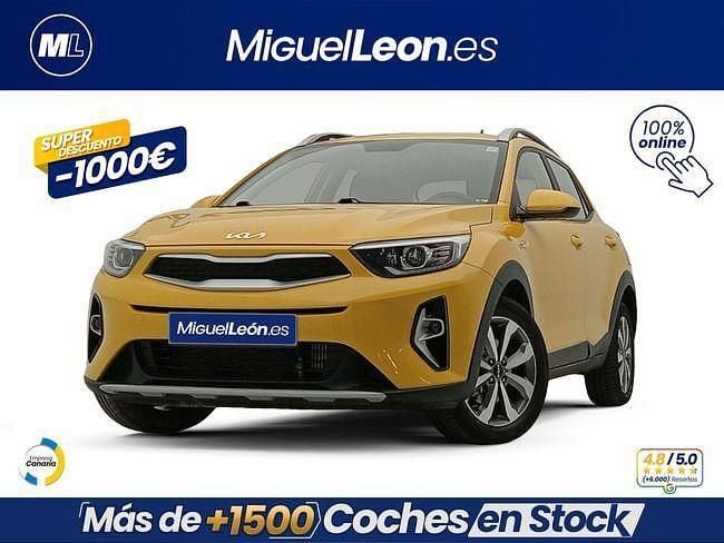 Usado Kia Stonic 100 CV (73 kW) 2022 Amarillo SUV
