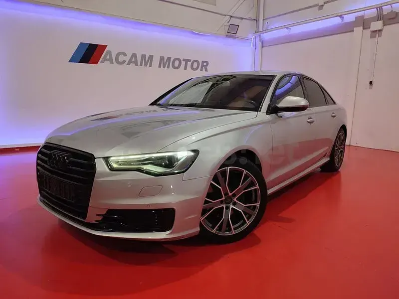 Usado Audi A6 Ambiente 190 CV (139 kW) 2016 Gris / plata Berlina