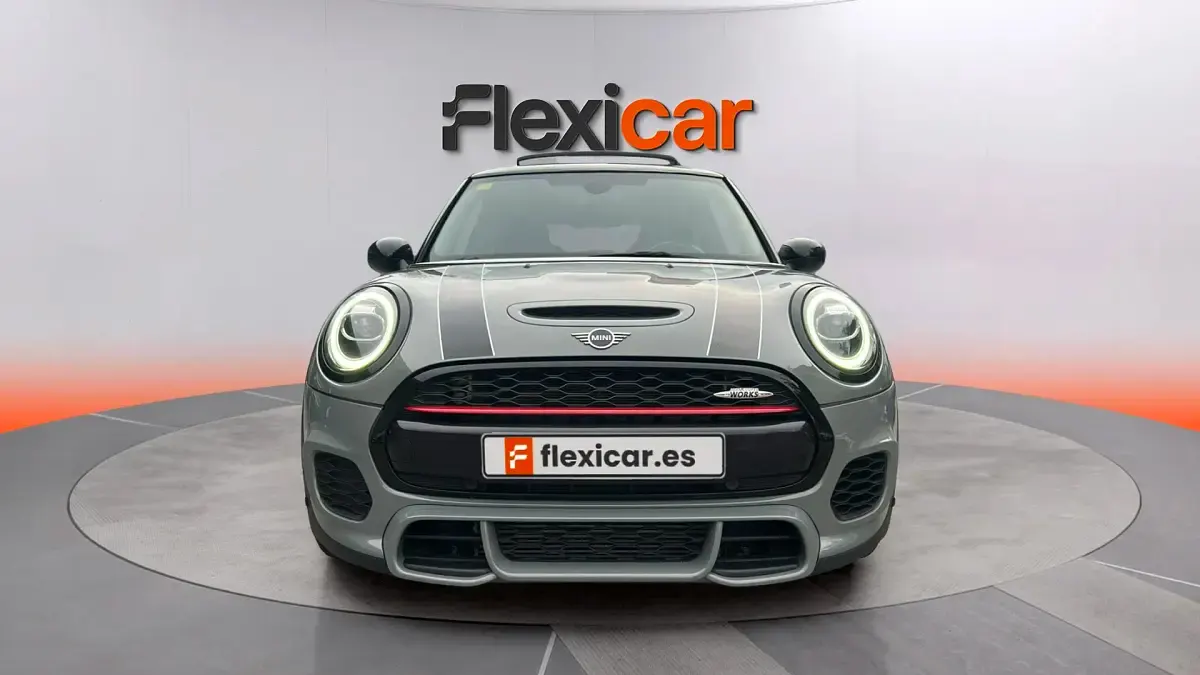 Usado Mini John Cooper Works 231 CV (169 kW) 2019 Gris Utilitario