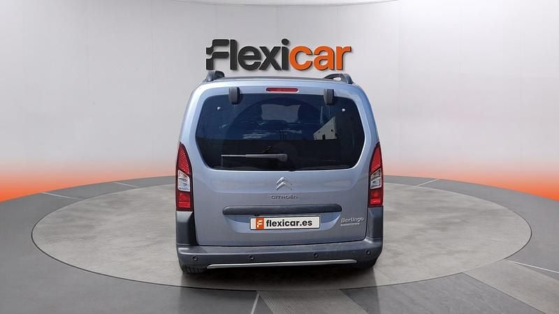 Usado Citroën Berlingo Feel 110 CV (80 kW) 2018 Gris Monovolumen