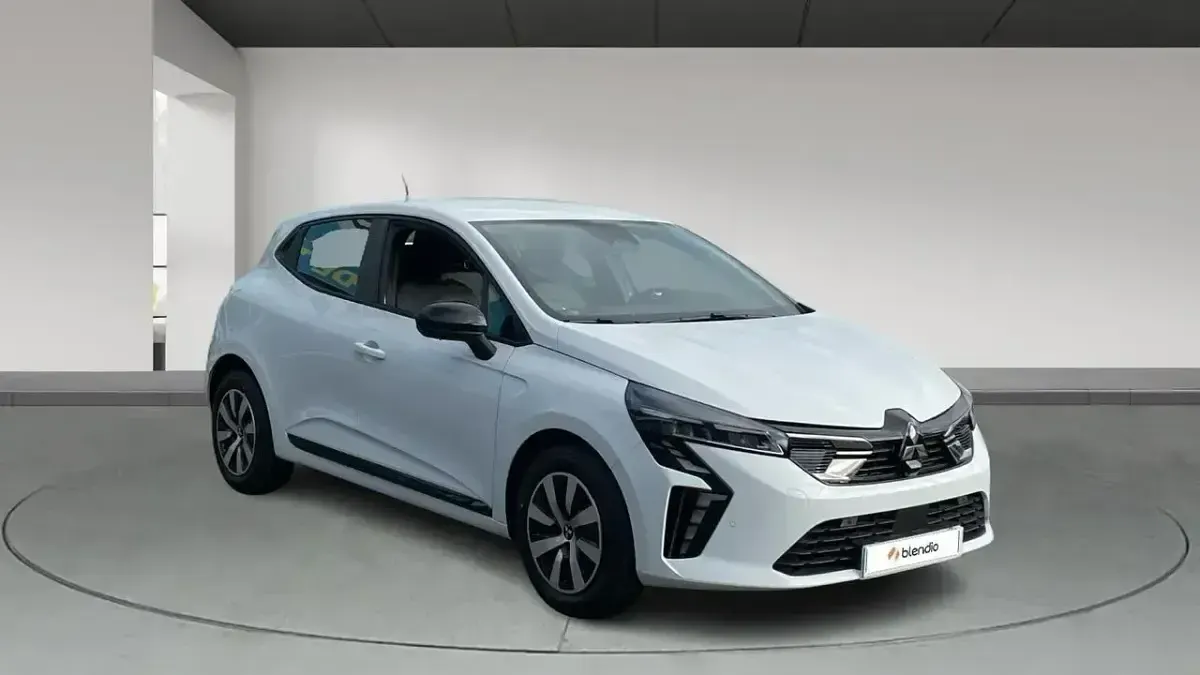 Nuevo Mitsubishi Colt Motion 90 CV (66 kW) 2025 Blanco Utilitario