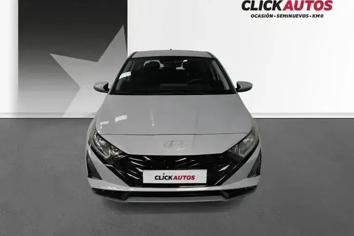 Usado Hyundai i20 100 CV (73 kW) 2025 Utilitario