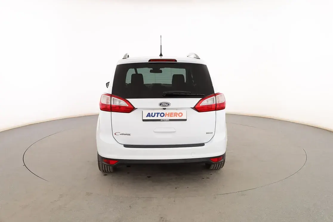 Usado Ford Grand C-Max Titanium 125 CV (91 kW) 2016 Blanco Monovolumen