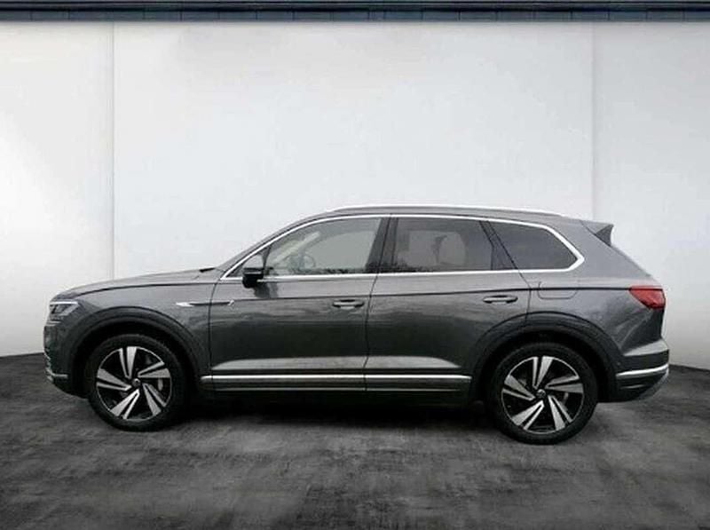 Gris Usado 2020 VW Touareg Atmosphere SUV | 61.500 € - Imagen 1/4