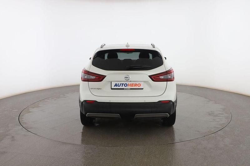 Usado Nissan Qashqai N-Connecta 116 CV (85 kW) 2020 Blanco SUV