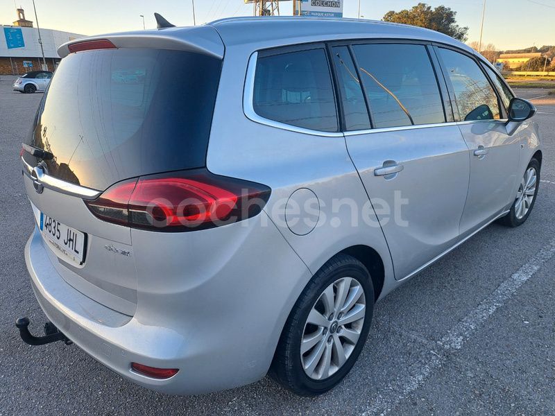 Gris / plata Usado 2016 Opel Zafira Excellence Monovolumen | 9800 € (Buen precio) - Imagen 1/4