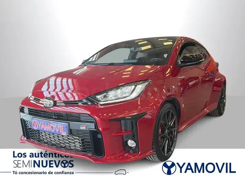 Usado Toyota Yaris 261 CV (191 kW) 2021 Rojo Utilitario